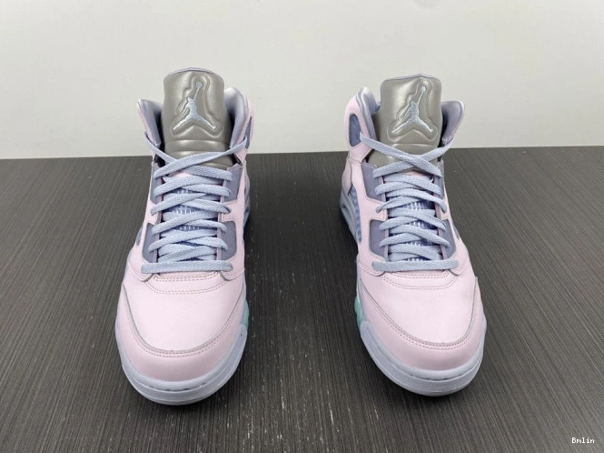 Boostmaster lin DV0562-600 Jordan 5 Easter Air 0707